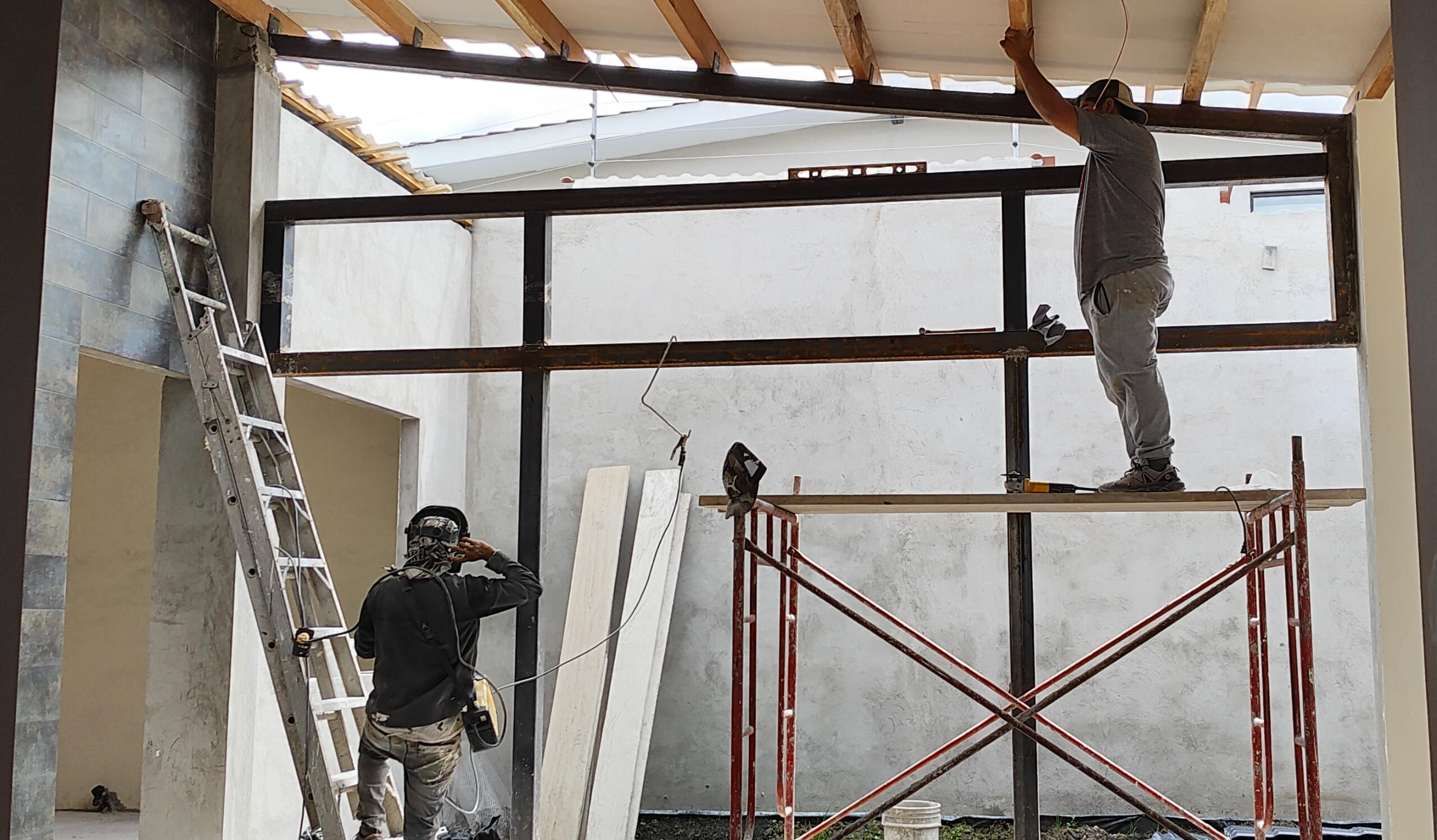 Custom Steel & Glass